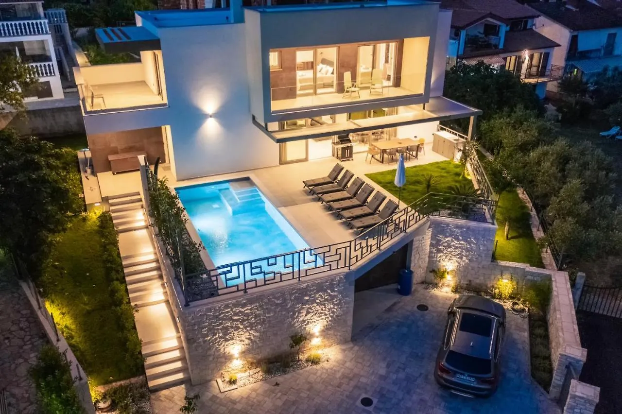 Villa Suenos - New & Modern - 2023 Medulin